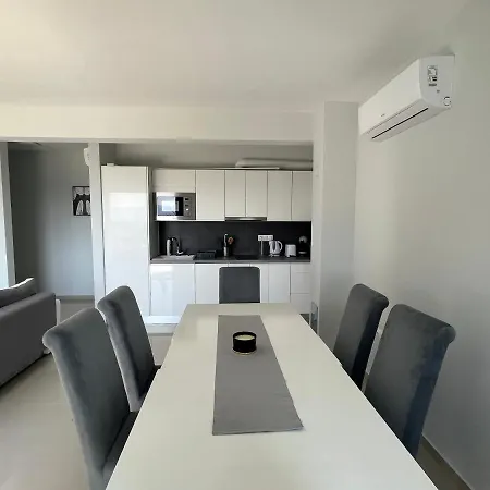 Pinter Apartmant In Smokvica Krmpotska *